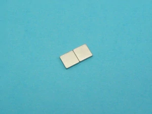Magnet neod. 12x12x2 (2ks),