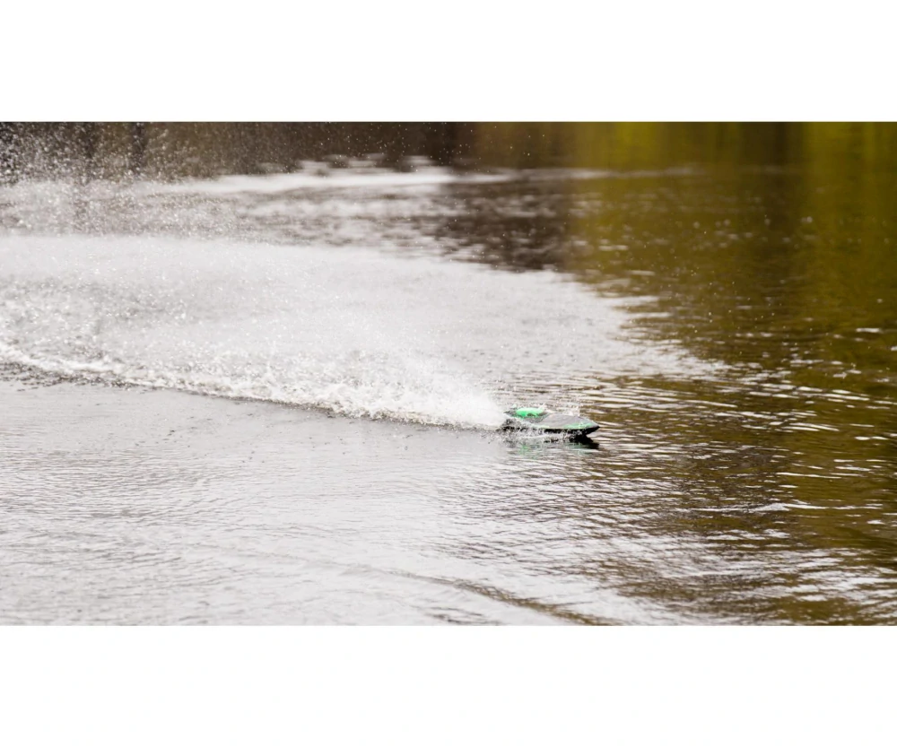 Waverace Brushless 100% RTR,