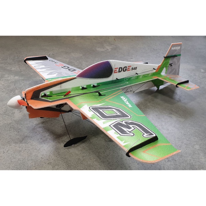 EDGE 540 V4.0 TOXIC Green,